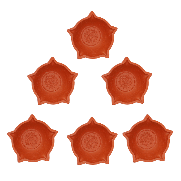 Star diya with small stand - 9x5.5 cm - pack of 15